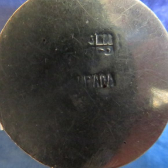 *Vintage* Alpaca Mexico Silver & Abalone PILL Box 1.25" Dia. (K312) - Picture 4 of 6